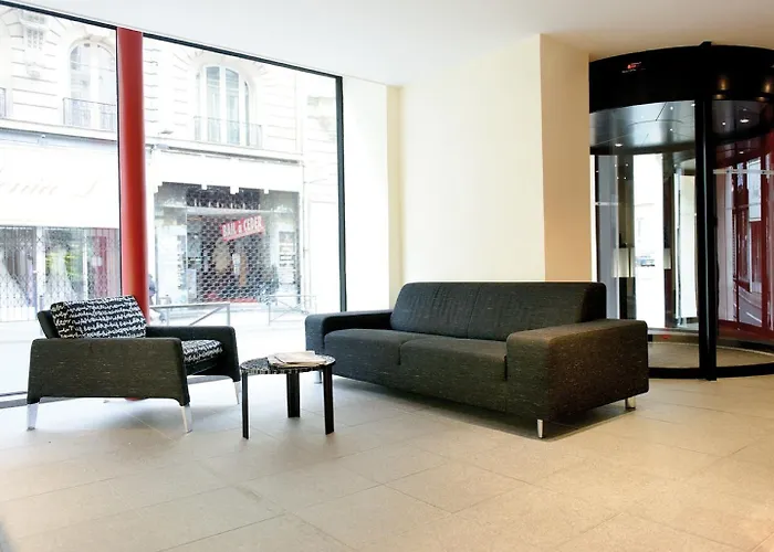 Newhotel Saint Lazare